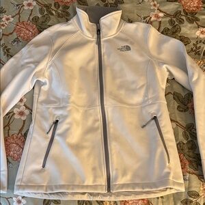 The North Face Women's Apex Risor Jacket